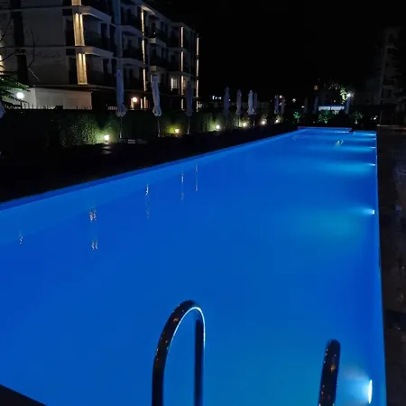 Apartment Emilia Romana Boutique - Quiet Modern Luxury Sunny *